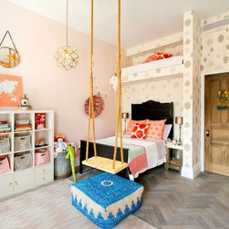 A View Of The Woods :: Genevieve's Renovation - Wallpaper