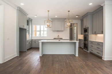 Inspiration for a timeless kitchen remodel in Jackson