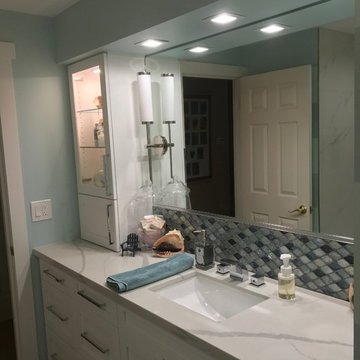 Bright and Contemporary Bathroom Remodel in Edmonds