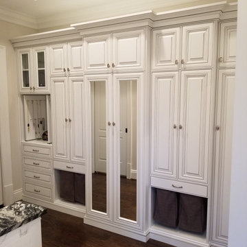 Closet Built-In