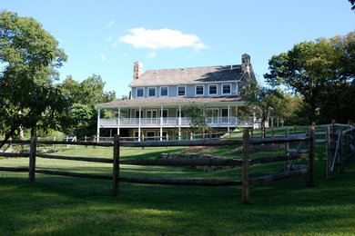 Example of a mountain style exterior home design in New York