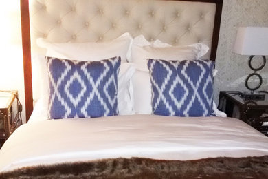 Bedroom - bedroom idea in Miami