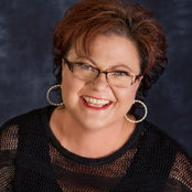 Julie Keil's photo