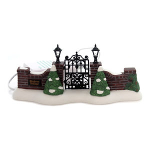 Dept 56 Dickens Village 4059381 Yarmouths Discovery Bay 2017