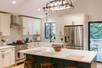 Inspiration for a contemporary kitchen remodel in Seattle