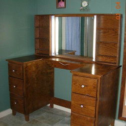 Make-up vanity, Mixed woods - Bedroom & Makeup Vanities