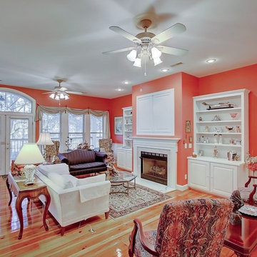 5208 Holly Forest Drive