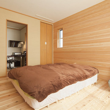 開放感あるリビングに小上がりの畳スペース 心安らぐ快適な住まい