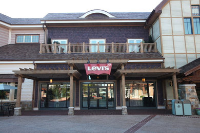 Levis Strauss & Co. Store Front