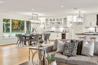 Inspiration for a living room remodel in Dallas