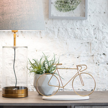 UptonWire Cycle Figurine with Marble Base