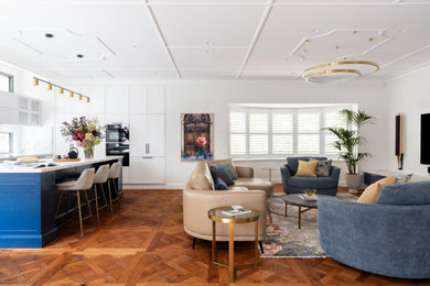 Photo of a transitional living room in Melbourne.