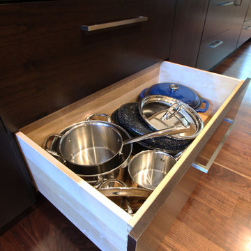 Pot and Pan Storage in Large Bottom Drawer