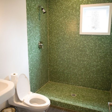 B- Line Medium 003 | bathroom