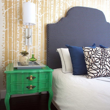 Stenciling a Guest Bedroom