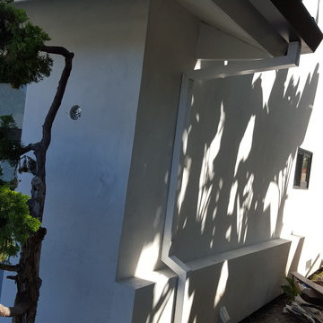 Huntington Beach California, White Fascia Wrap, Black 6 inch Angle Face Gutters