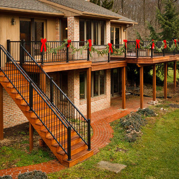 Hardwood Multilevel Deck with Aluminum Rail