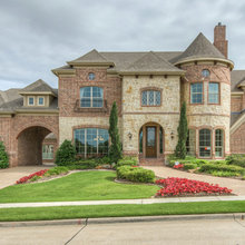Front Elevation Detail