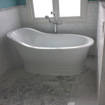 Free-Standing Bathtub