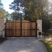 Gate