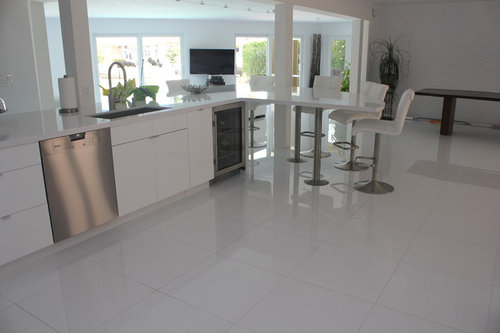 White Modern Kitchen = Modern Area Rug