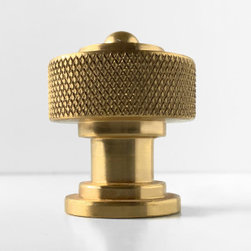 Custom Pulls & Knobs - Cupboard & Drawer Knobs
