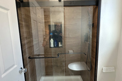 Example of a bathroom design in San Francisco