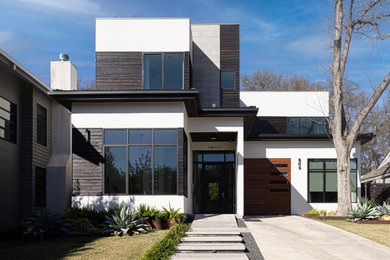 Inspiration for a contemporary exterior home remodel in Austin