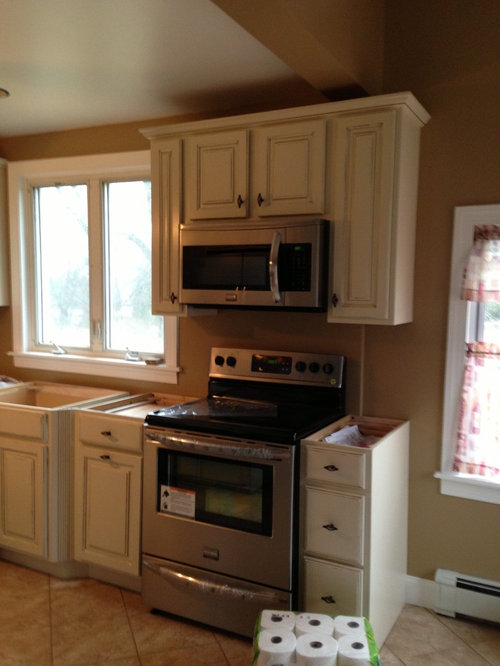 What color kitchen table?