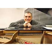 Ofer Ben-Amotss foto