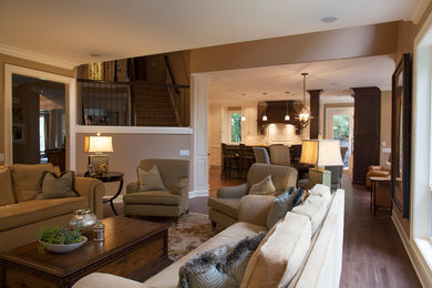This is an example of a traditional family room in Portland.