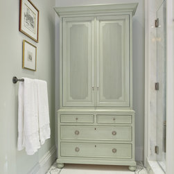 Anastasia Linen Press - Products