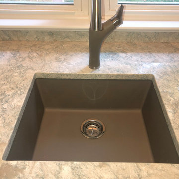 Laundry/bathroom
