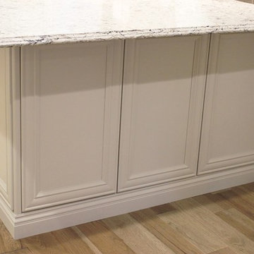 Blue Grass, IA- A Kitchen Goes Brighter For Big Results!