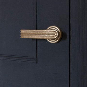 Passage brass door lever set