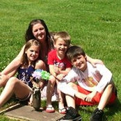 Meghan Woods's photo