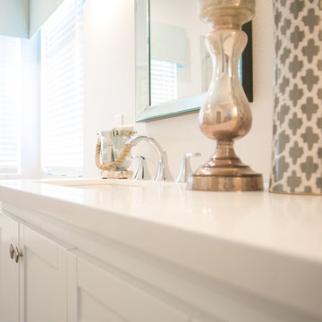 Little Residence- Master Bath