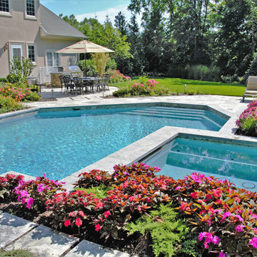 Modern Pool Spa & Outdoor Living Space