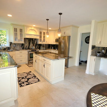Transitional Kitchens
