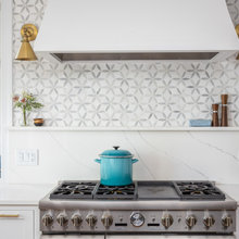 Lake Kitchen