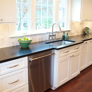 Classic Kitchen in Oakton