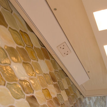 Contemporary Longboat Key Condo Kitchen