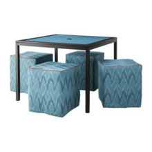 Must-Haves for a stylish outdoor dining area