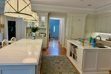 Minimalist kitchen photo in Boston