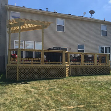 Wood Deck and Free Standing Pergola Combination
