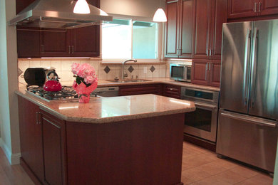 Elegant kitchen photo in Portland