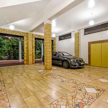 Palatial Estate in Girraween
