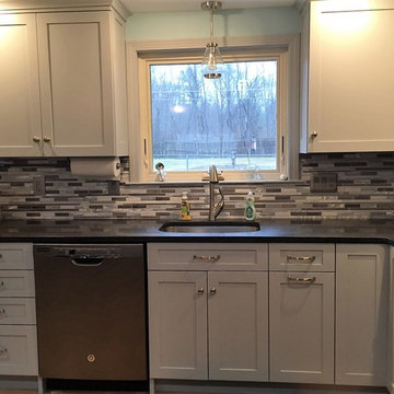 Grey shaker kitchen