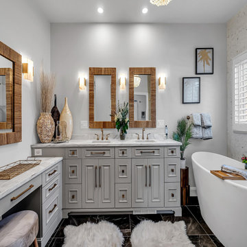 Jewel in Jackson Bath