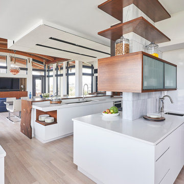 Contemporary Custom Kitchen in a Figure Eight Island Oceanfront Home